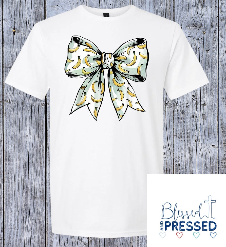 139- Banana Bow2 T-Shirt