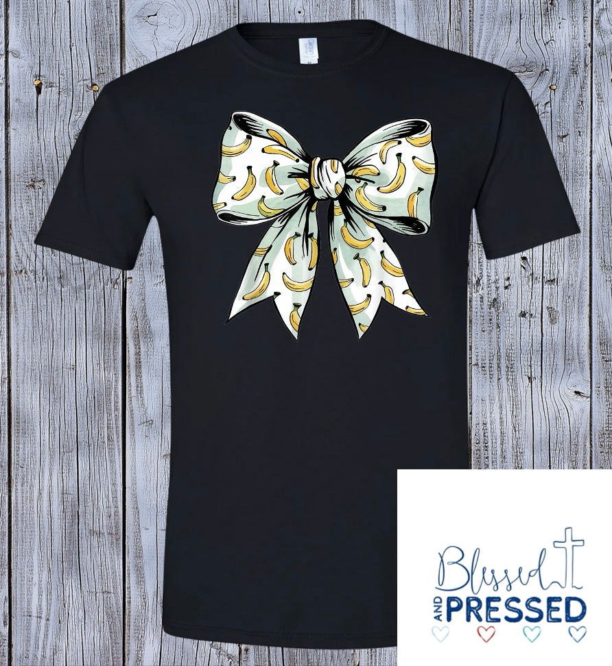 139- Banana Bow2 T-Shirt